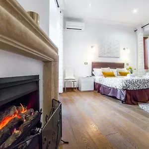 https://santangelo-apartments.it-romehotels.com